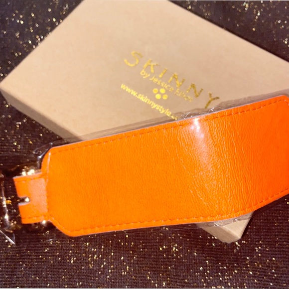 LAST - Orange Leather Lambskin Buckle Cuff - Picture 5 of 9